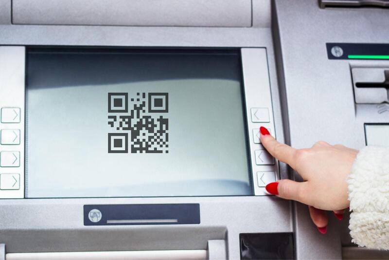 Rút tiền bằng mã QR là gì? Cách thực hiện như thế nào?
