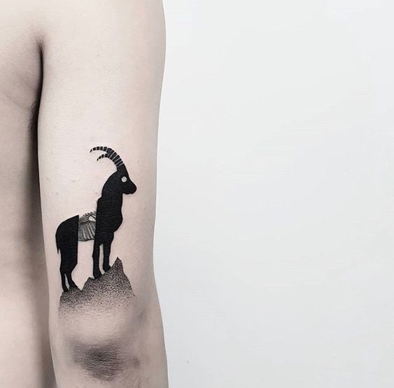 150 hình xăm con dê mini vừa đơn giản vừa đẹp - Genztattoo