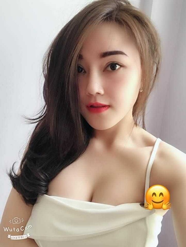 Hình Ảnh Gái Xinh Việt Nam Có Vú To Ngực Đẹp Mông Bự