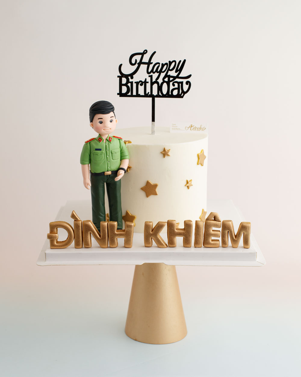Tổng hợp hơn 50 mẫu bánh kem chú bộ đội đẹp nhất