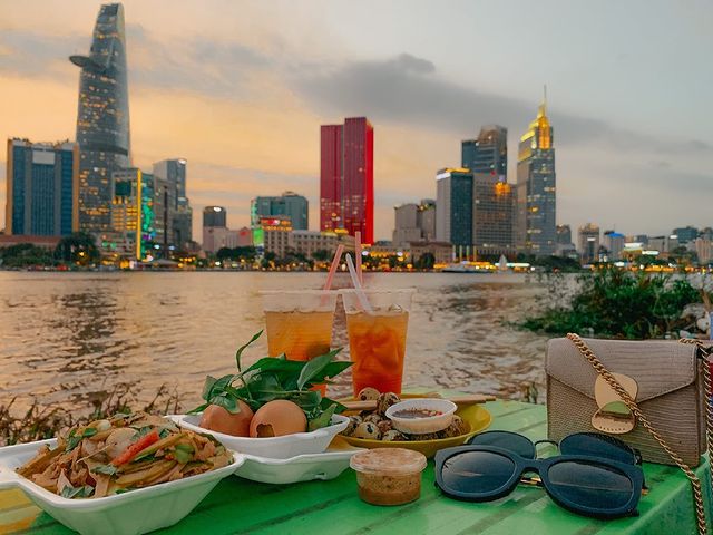 Công viên Hầm Thủ Thiêm: Điểm trà chanh chém gió xịn nhất ‘Xì Gòn’ - HaloTravel