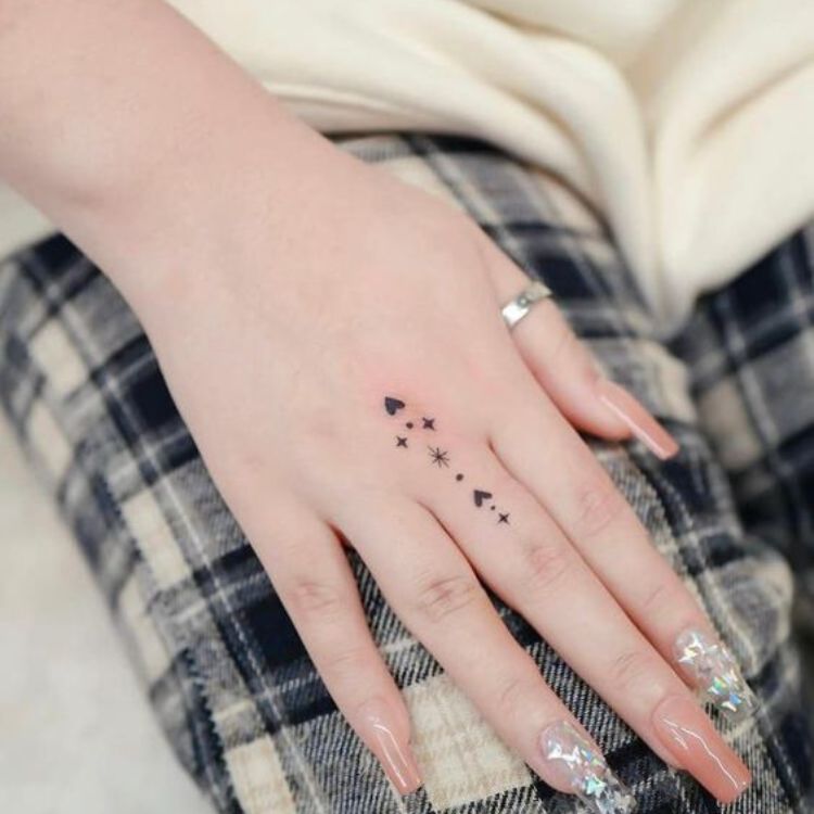 99+ hình xăm mini ở tay siêu dễ thương và cực cool ngầu