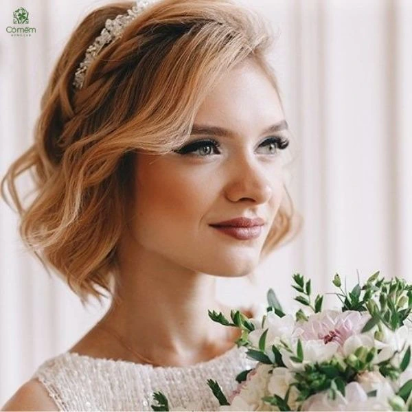 Top 101 kiểu tóc cô dâu đơn giản, đẹp ngây ngất trong ngày trọng đại