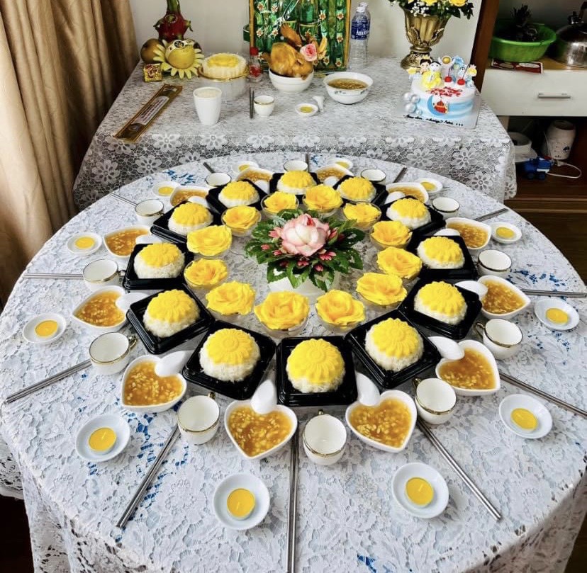 Mâm cúng đầy tháng bé gái