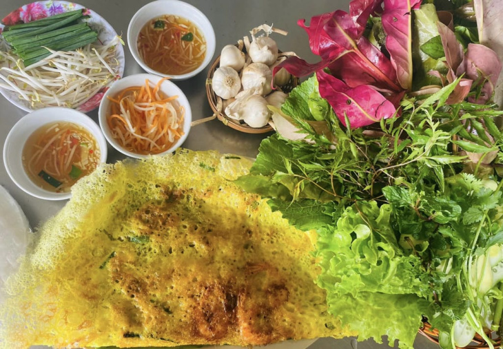 Bánh xèo Gò Vấp - 8 Địa Điểm Phải Thử Một Lần Trong Đời