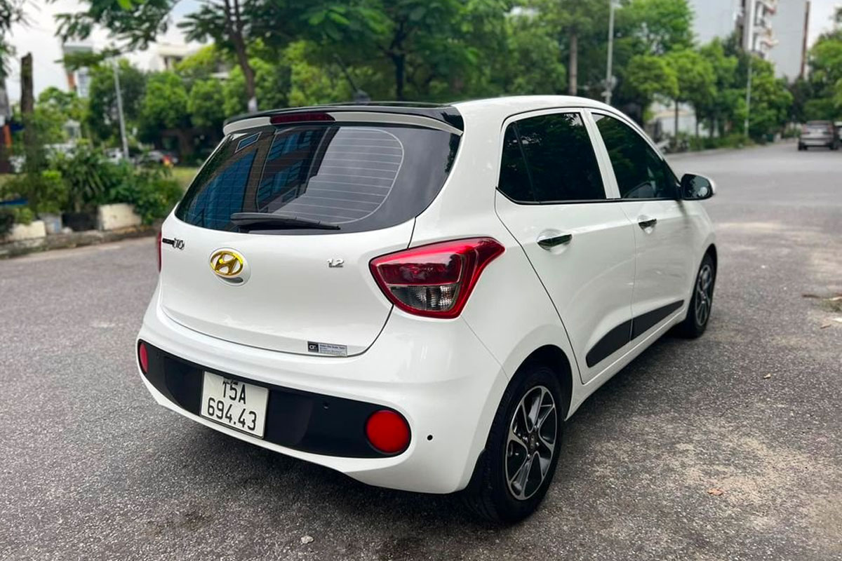 So sánh VinFast Fadil và Hyundai Grand i10 cũ: Chọn xe Việt hay xe Hàn?