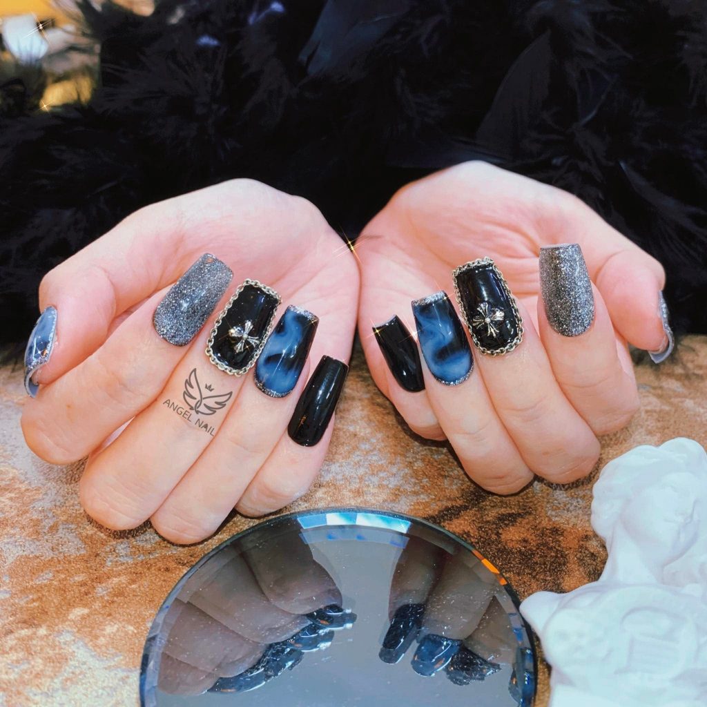 Nail box là gì? Những mẫu thiết kế Nail box đẹp trending