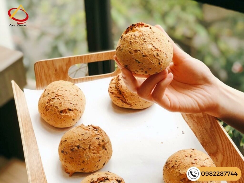 Cách làm bánh mì mè đen Hàn Quốc chuẩn vị xứ kim chi