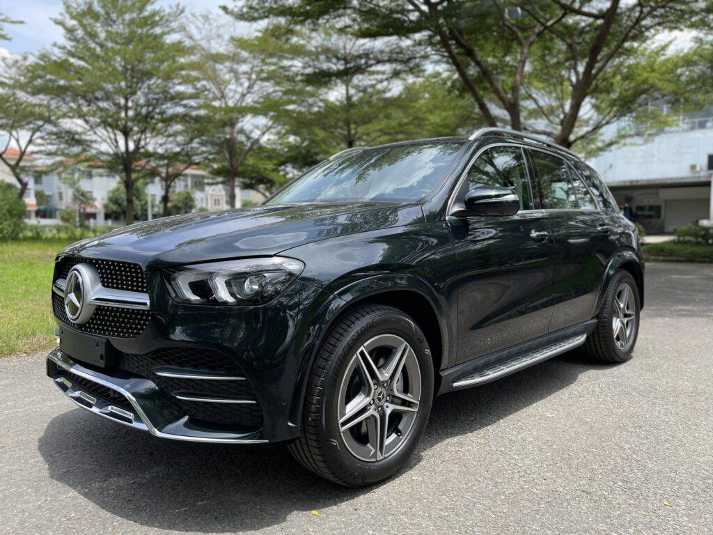Top xe Mercedes-Benz 7 chỗ đáng sỡ hữu nhất năm