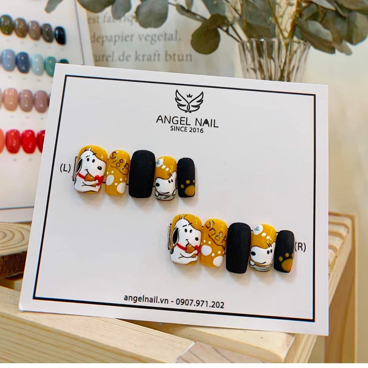 Nail box là gì? Những mẫu thiết kế Nail box đẹp trending