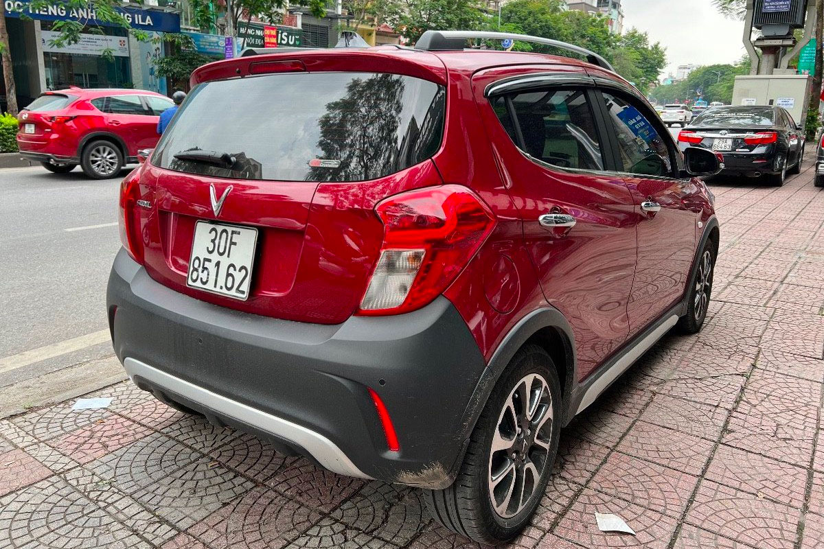 So sánh VinFast Fadil và Hyundai Grand i10 cũ: Chọn xe Việt hay xe Hàn?