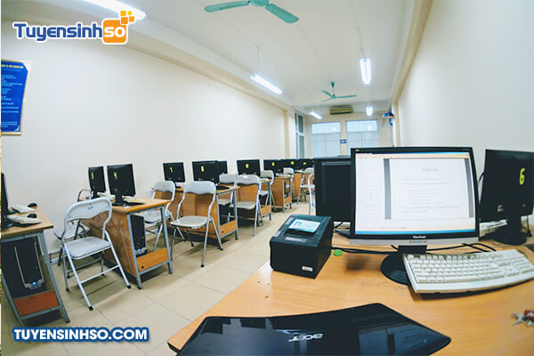 Đại học Kinh doanh và Công nghệ Hà Nội