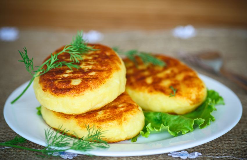 Cách Làm Bánh Khoai Tây Bằng Nồi Chiên Không Dầu Thơm Ngon Lạ Miệng