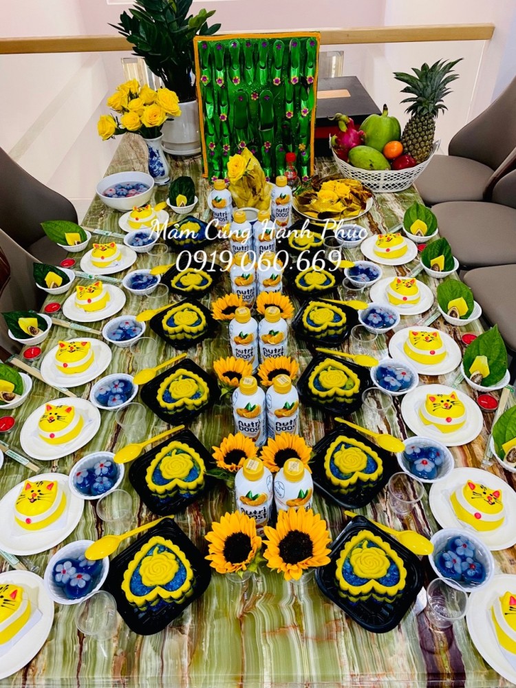 Mâm cúng đầy tháng bé gái