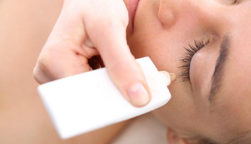 10 món đồ "must-have" trong bộ trang điểm cơ bản