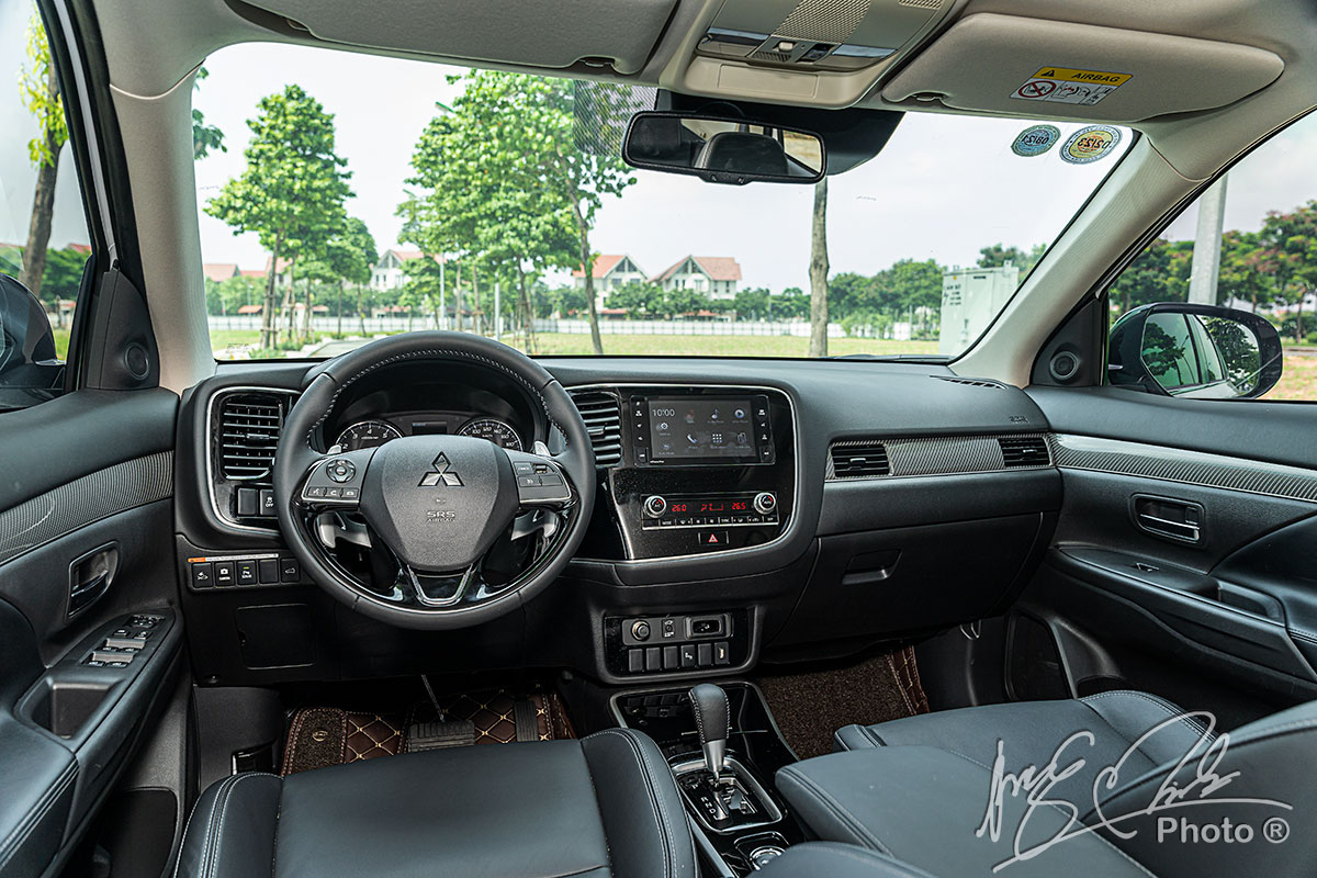 Ưu nhược điểm xe Mitsubishi Outlander 2021: Có hơn