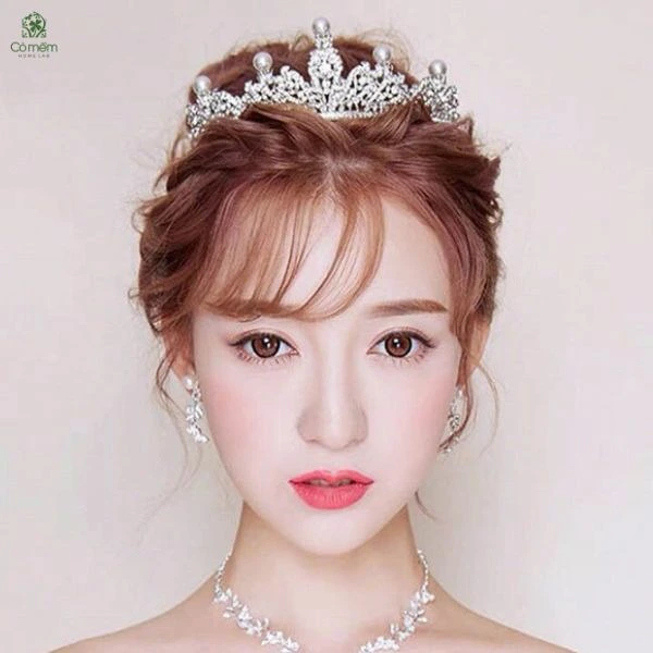 Top 101 kiểu tóc cô dâu đơn giản, đẹp ngây ngất trong ngày trọng đại