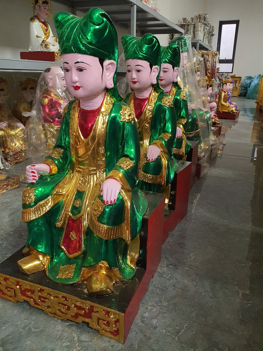Tượng Chúa Sơn Trang, Tượng bà chúa sơn trang