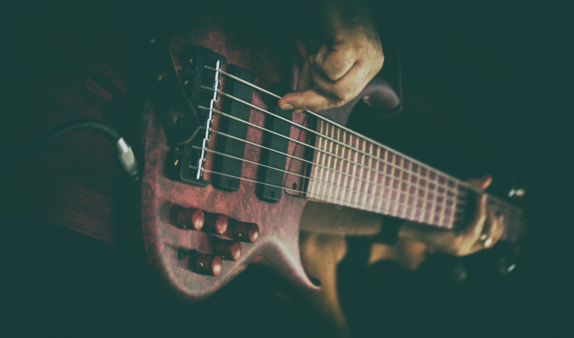 Những bức ảnh đầy cảm xúc về đàn guitar