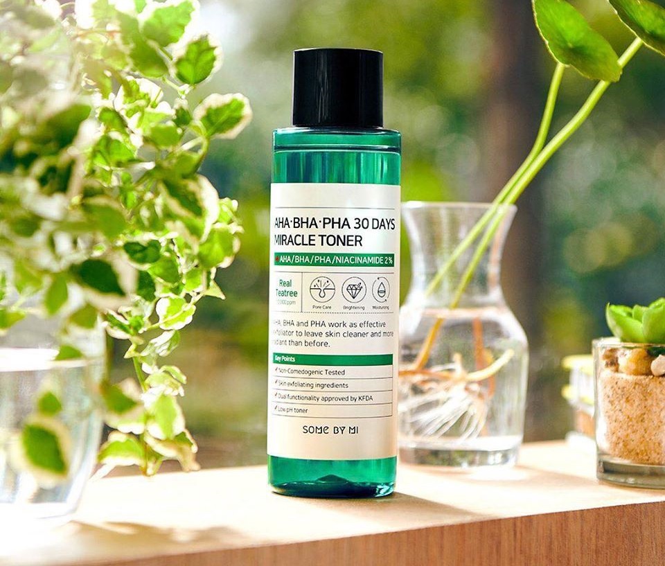 Review Nước hoa hồng AHA BHA PHA 30 Days Miracle Toner