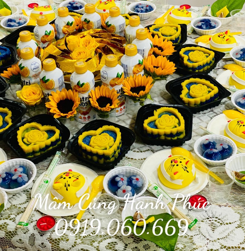Mâm cúng đầy tháng bé gái